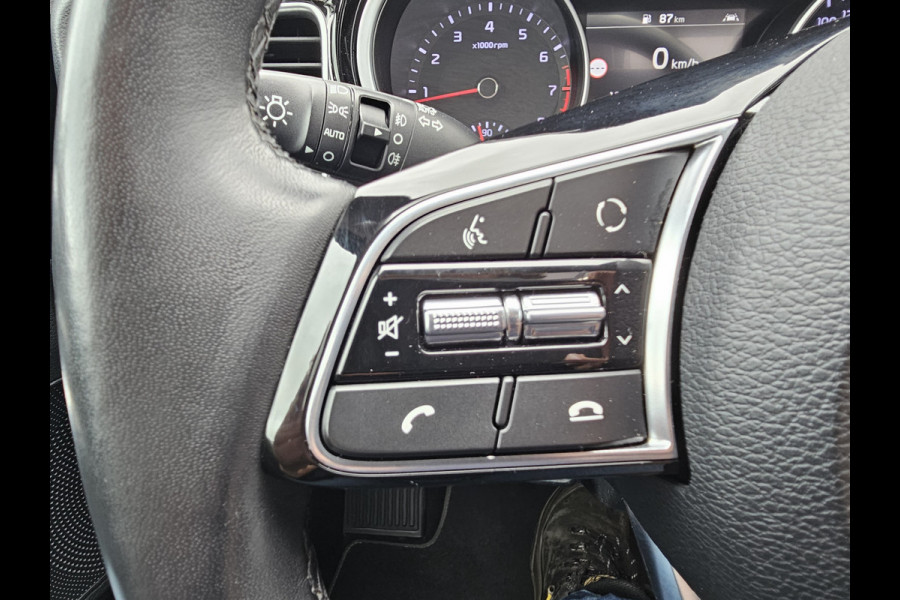 Kia Ceed 1.4 T-GDi ExecutiveLine | Navi | Pano | Trekhaak | Leer | Stoelverwarming | Keyless | Elek. stoelen |