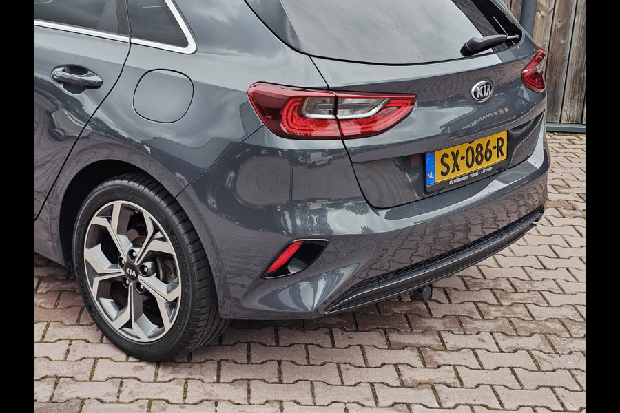 Kia Ceed 1.4 T-GDi ExecutiveLine | Navi | Pano | Trekhaak | Leer | Stoelverwarming | Keyless | Elek. stoelen |
