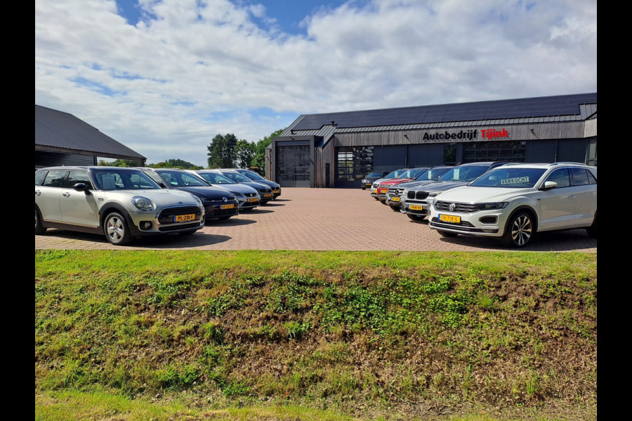Kia Ceed 1.4 T-GDi ExecutiveLine | Navi | Pano | Trekhaak | Leer | Stoelverwarming | Keyless | Elek. stoelen |