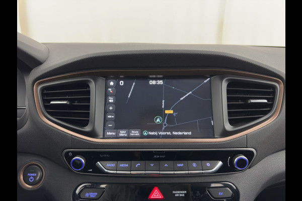 Hyundai IONIQ Comfort EV (INCL-BTW) Aut. *ADAPTIVE-CRUISE | DIGI-COCKPIT | SHIFTPADDLES | LANE-ASSIST | CCS-FASTLOADER | CRUISE | CAMERA | KEYLESS | DAB+ | NAVI-FULLMAP | ECC | PDC | 16"*