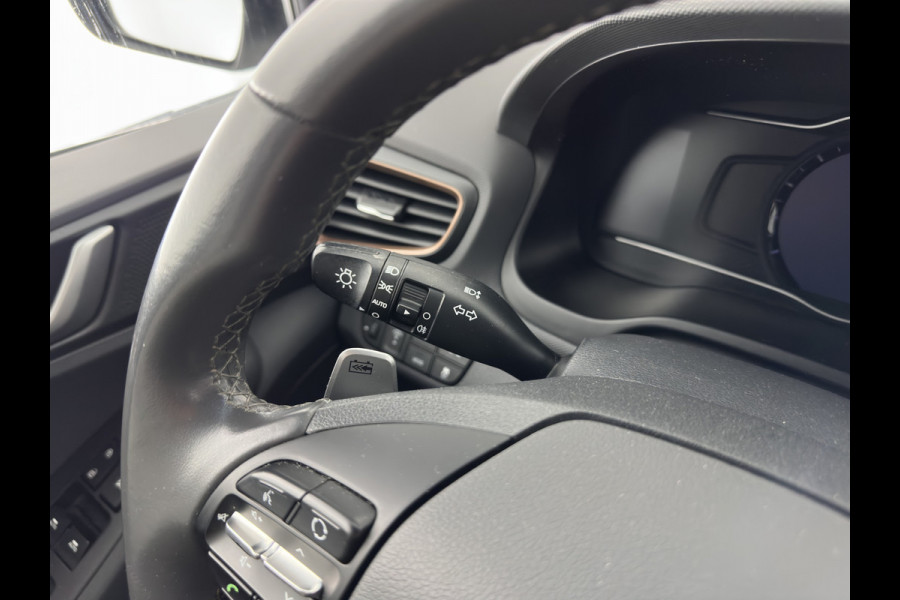 Hyundai IONIQ Comfort EV (INCL-BTW) Aut. *ADAPTIVE-CRUISE | DIGI-COCKPIT | SHIFTPADDLES | LANE-ASSIST | CCS-FASTLOADER | CRUISE | CAMERA | KEYLESS | DAB+ | NAVI-FULLMAP | ECC | PDC | 16"*