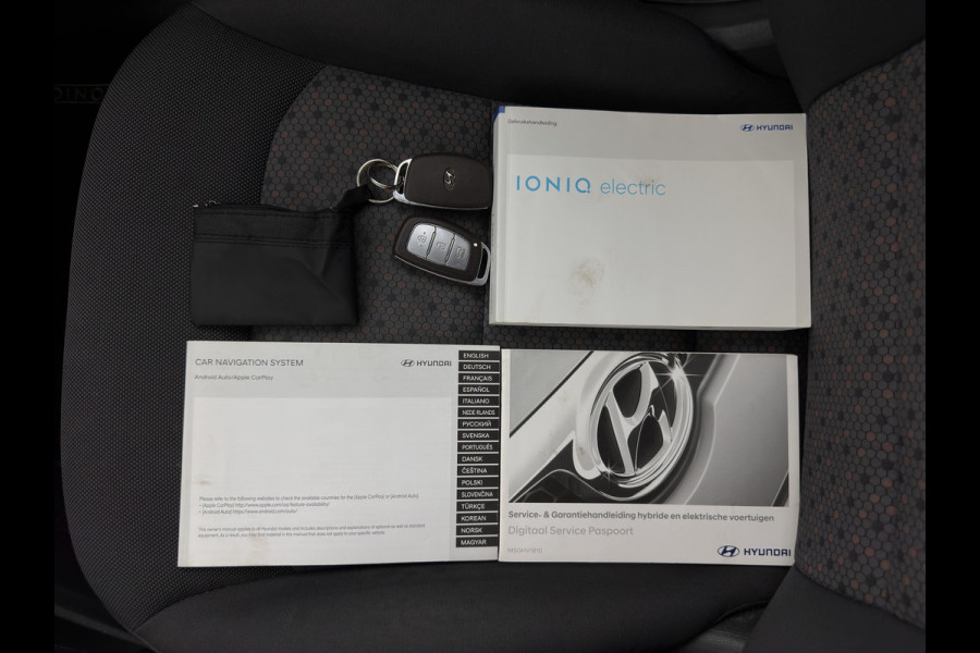 Hyundai IONIQ Comfort EV (INCL-BTW) Aut. *ADAPTIVE-CRUISE | DIGI-COCKPIT | SHIFTPADDLES | LANE-ASSIST | CCS-FASTLOADER | CRUISE | CAMERA | KEYLESS | DAB+ | NAVI-FULLMAP | ECC | PDC | 16"*