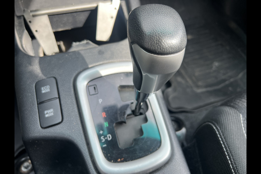 Toyota Hilux 2.4 D-4D-F Double Cab 5 persoons/Geel Kenteken