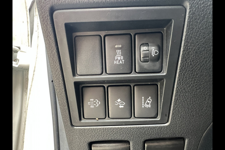 Toyota Hilux 2.4 D-4D-F Double Cab 5 persoons/Geel Kenteken