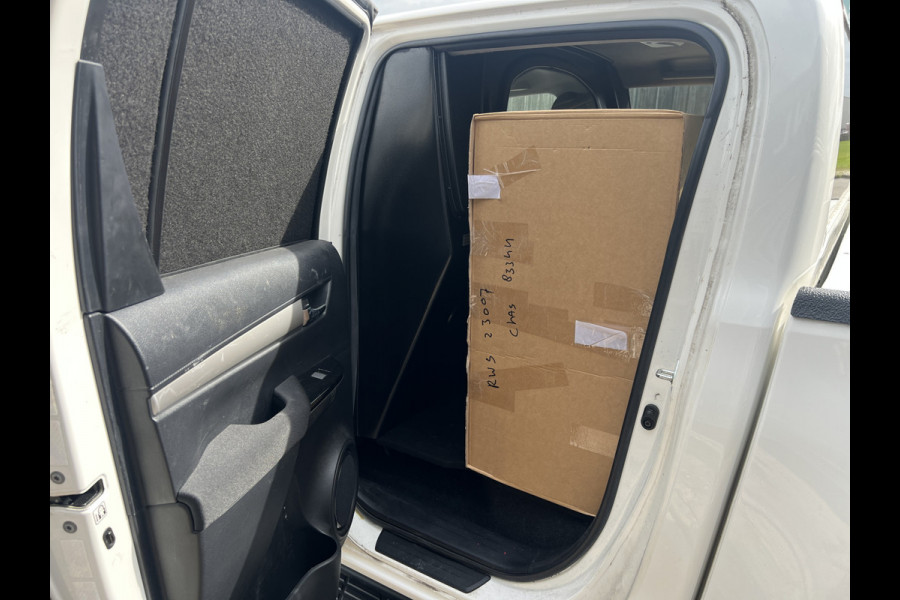 Toyota Hilux 2.4 D-4D-F Double Cab 5 persoons/Geel Kenteken