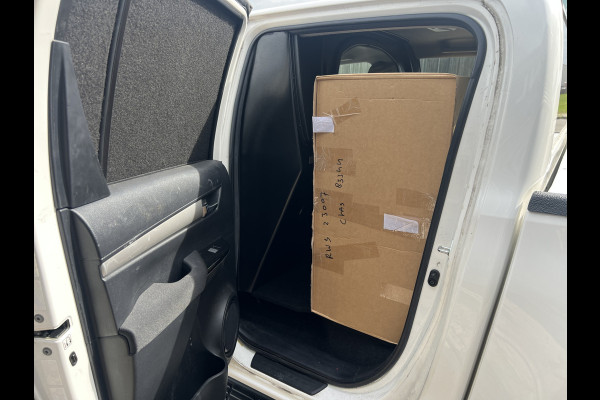 Toyota Hilux 2.4 D-4D-F Double Cab 5 persoons/Geel Kenteken
