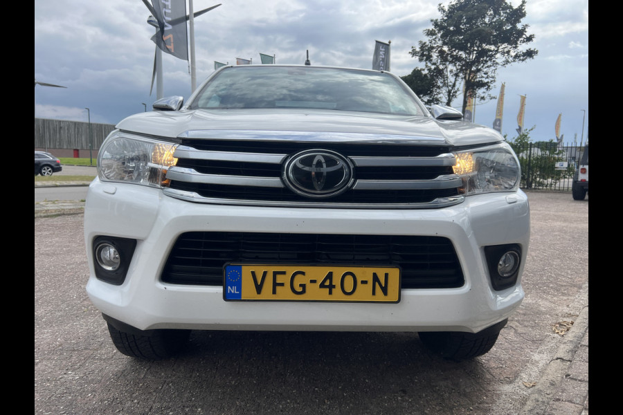 Toyota Hilux 2.4 D-4D-F Double Cab 5 persoons/Geel Kenteken