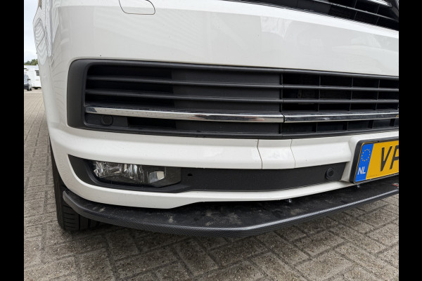 Volkswagen Transporter 2.0 TDI 150pk DSG automaat L2H1 DC 5 persoons Highline / vaste prijs rijklaar € 32.950 ex btw / lease vanaf € 538 / leer / cruise / airco / trekhaak 2500 kg / navigatie / euro 6 / bpm vrij !
