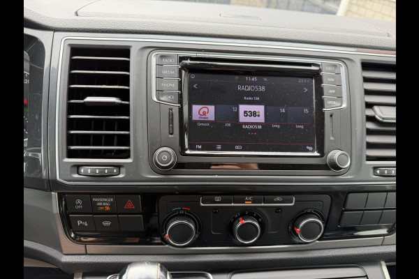 Volkswagen Transporter 2.0 TDI 150pk DSG automaat L2H1 DC 5 persoons Highline / vaste prijs rijklaar € 32.950 ex btw / lease vanaf € 538 / leer / cruise / airco / trekhaak 2500 kg / navigatie / euro 6 / bpm vrij !