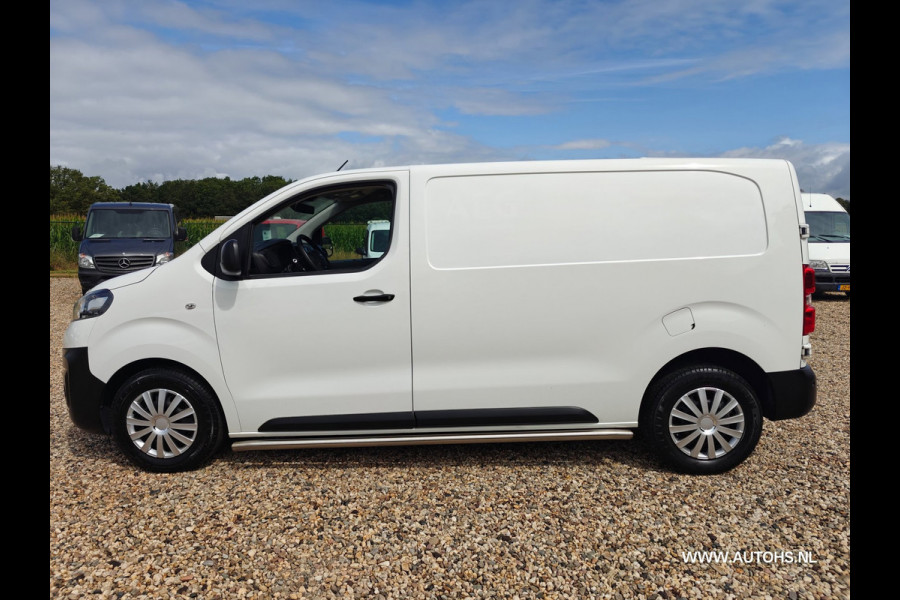 Opel Vivaro 1.5 CDTI L2H1 , Werkplaats inrichting , Euro 6 , 1e Eig. Camera , navi , cruise , in pracht staat.