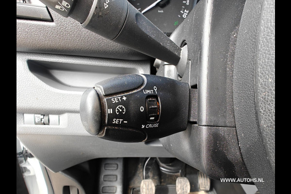Opel Vivaro 1.5 CDTI L2H1 , Werkplaats inrichting , Euro 6 , 1e Eig. Camera , navi , cruise , in pracht staat.
