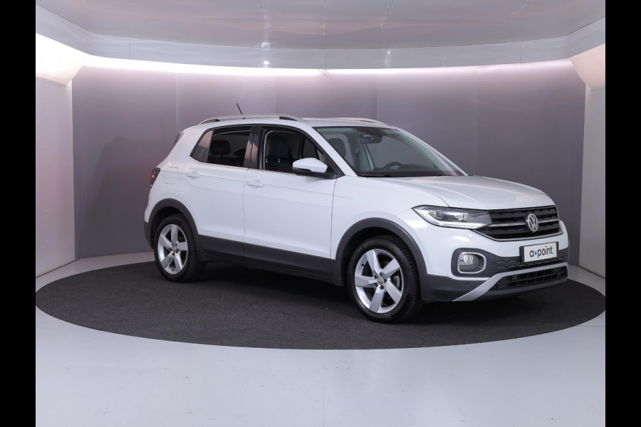 Volkswagen T-Cross 1.0 TSI Style 115pk 6bak| Navigatie| alarm| 17'LM-velgen | Extra getint glas