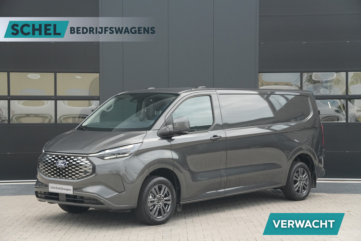 Ford E-Transit Custom 340 L2H1 Limited 71 kWh 218pk - AGR Bestuurdersstoel - Trekhaak - ACC - B&O - Navi - Stoel/Stuurverwarming - 360 Camera - Blinds