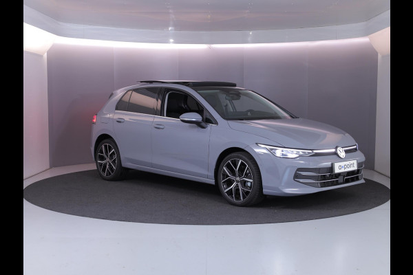 Volkswagen Golf 1.5 eHybrid Style Edition Navi| Pano.dak| el. trekhaak | Camera