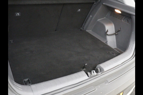 Hyundai Bayon 1.0 T-GDI Comfort | Virtual | Cruise control | Carplay | Park assist | DAB | Lane assist | Full LED | Camera