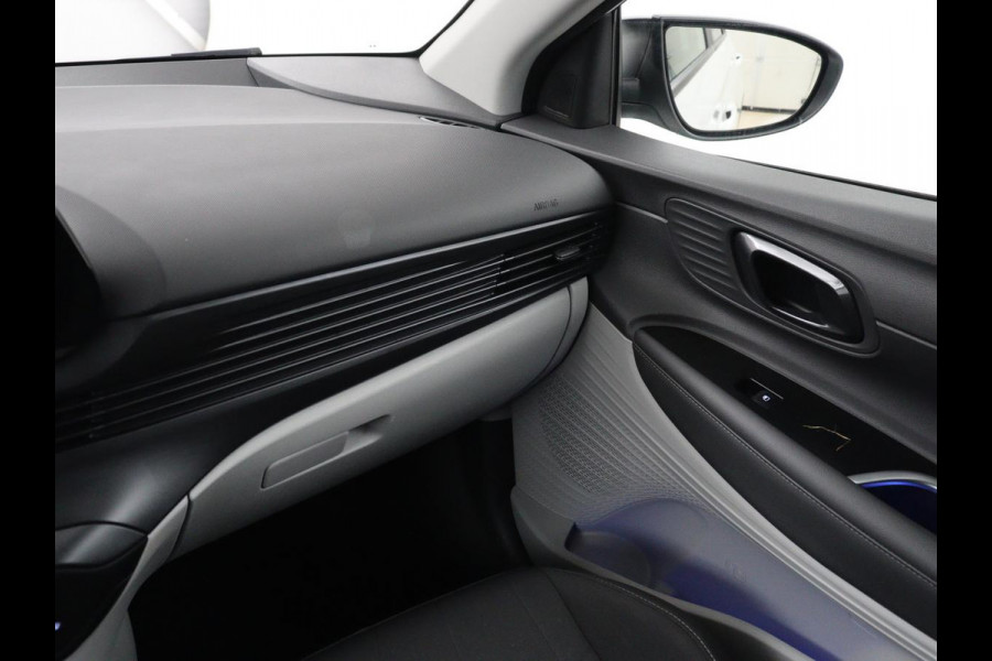 Hyundai Bayon 1.0 T-GDI Comfort | Virtual | Cruise control | Carplay | Park assist | DAB | Lane assist | Full LED | Camera