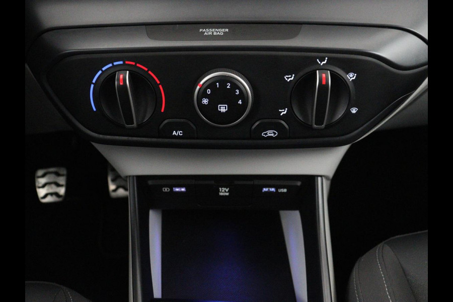 Hyundai Bayon 1.0 T-GDI Comfort | Virtual | Cruise control | Carplay | Park assist | DAB | Lane assist | Full LED | Camera
