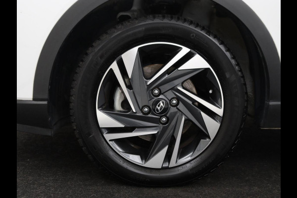 Hyundai Bayon 1.0 T-GDI Comfort | Virtual | Cruise control | Carplay | Park assist | DAB | Lane assist | Full LED | Camera
