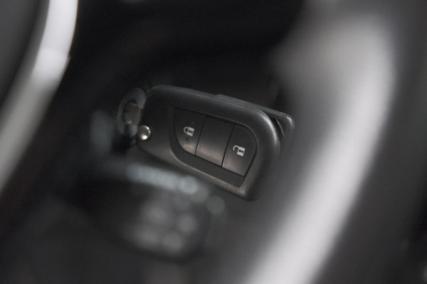 Citroën C1 1.0 VTi Feel | AllSeason banden | Radio | Bluetooth | Airco | 5 Deurs