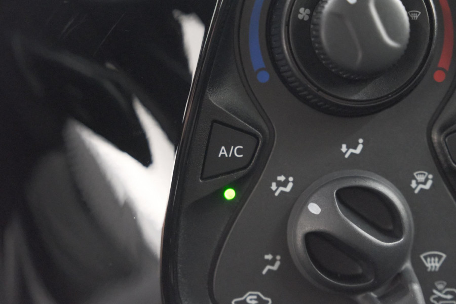 Citroën C1 1.0 VTi Feel | AllSeason banden | Radio | Bluetooth | Airco | 5 Deurs