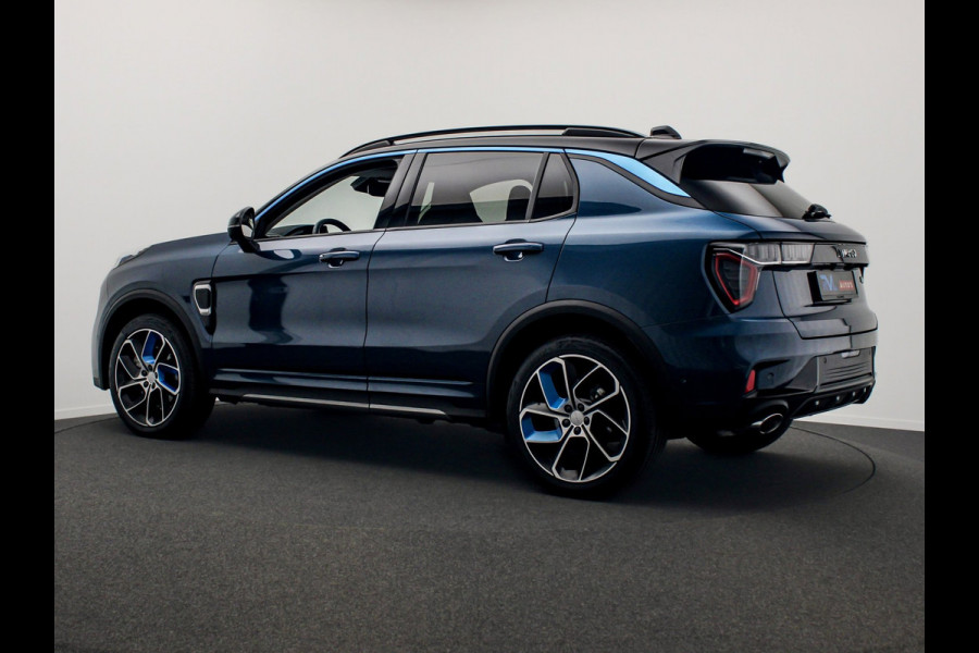 Lynk & Co 01 1.5 261PK Plug-in Hybrid *360° Camera* Pano/dak Apple/Carplay Adaptive/Cruise