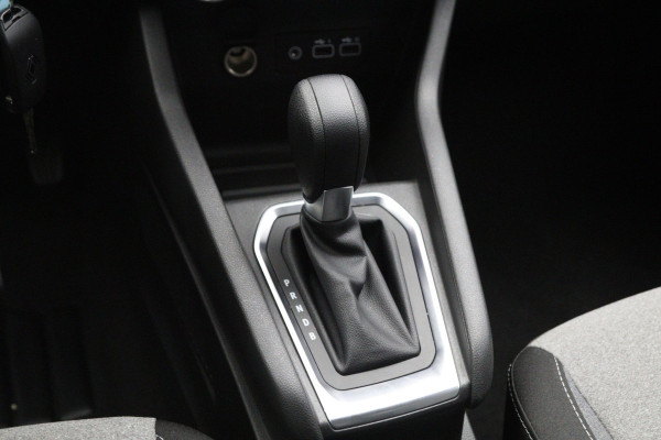 Renault Clio 1.6 E-Tech 143 PK Automaat Full Hybrid 145 evolution, LED, Cruise Control