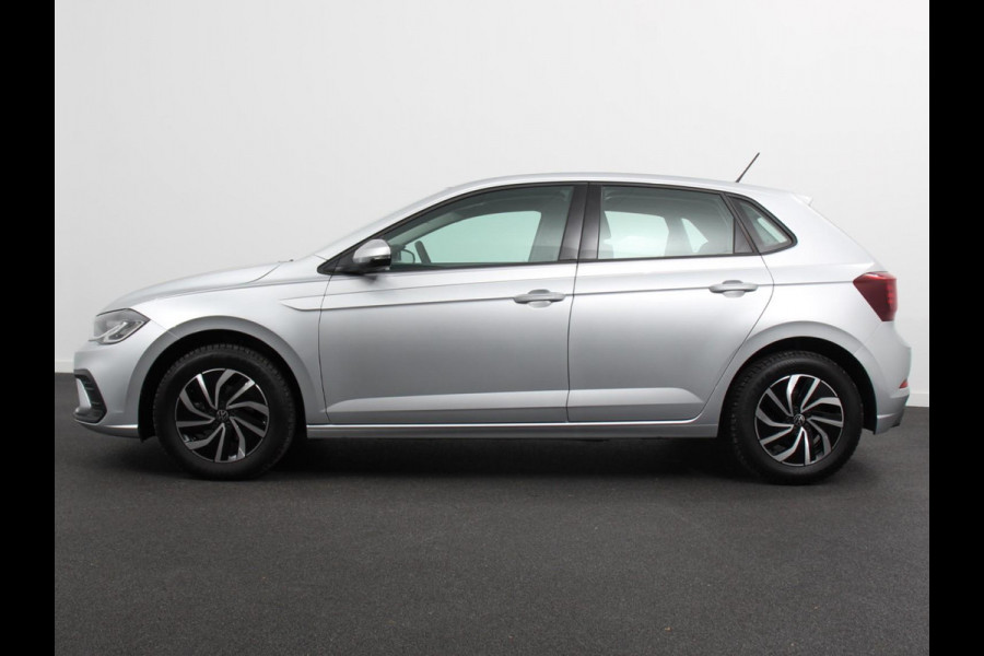 Volkswagen Polo 1.0 TSI Life Edition DSG Navigatie Apple Carplay/Android Auto Climate Control Parkeer sensoren Dab Lichtmetalen velgen