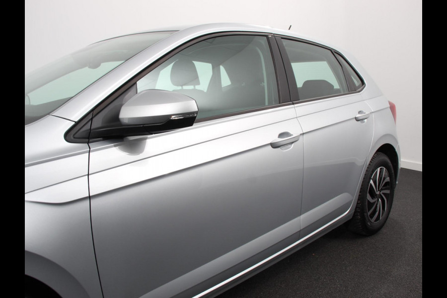Volkswagen Polo 1.0 TSI Life Edition DSG Navigatie Apple Carplay/Android Auto Climate Control Parkeer sensoren Dab Lichtmetalen velgen