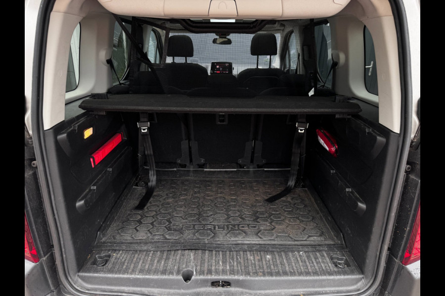 Citroën Berlingo 1.2 PureTech Shine | Panoramadak | Distributieriem vervangen | Camera | Navi by App | HUD | Climate Control