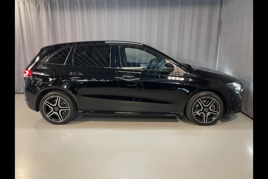 Mercedes-Benz B-Klasse 250 e Business Solution AMG Limited Night Pakket 18''/Sfeerverlichting/DAB/PDC v+a/Stoelverwarming/Climate/Apple Carplay & Android Auto