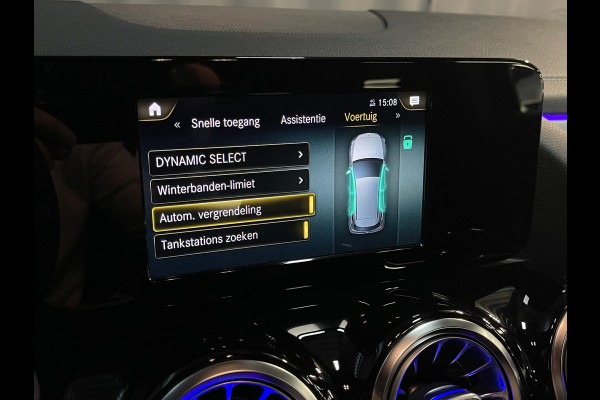 Mercedes-Benz B-Klasse 250 e Business Solution AMG Limited Night Pakket 18''/Sfeerverlichting/DAB/PDC v+a/Stoelverwarming/Climate/Apple Carplay & Android Auto