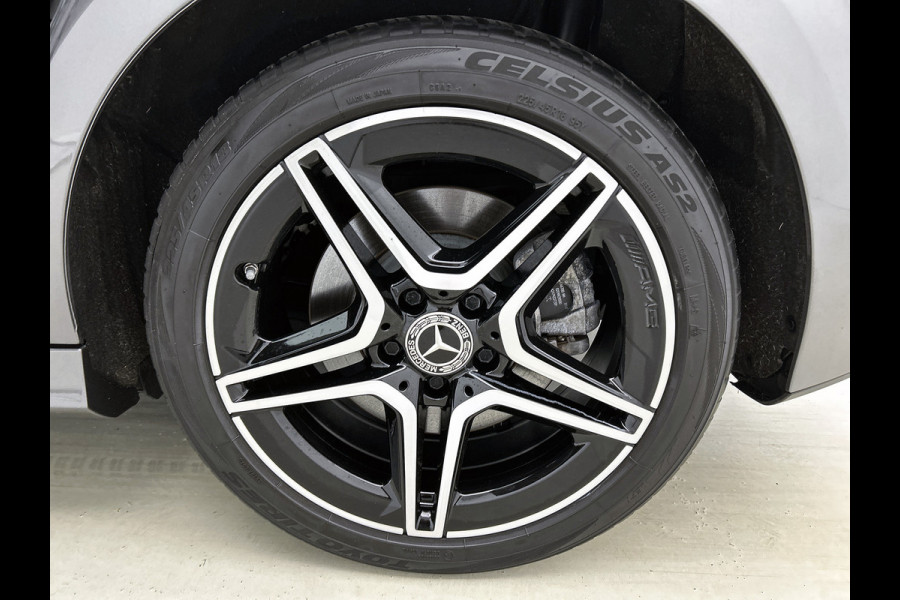 Mercedes-Benz A-Klasse 250 e AMG Plug-In Hybride | AMG-Line interieur | AMG- Line Exterieur | Achteruitrijcamera |  Panorama schuifkanteldak | Sfeerverlichting | Stoelverwarming | navigatie| 24 maanden Certified Mercedes-benz garantie