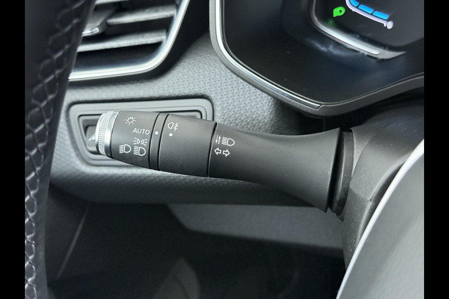 Renault Clio 1.6 E-Tech Hybrid Keyless Apple/Android Lane-dep. CruiseControl Usb Navi Regensensor Aut.Verlichting Isofix Ecc Pdc Dab Bordherkenning Elek.Ramen/Spiegels 140 Zen