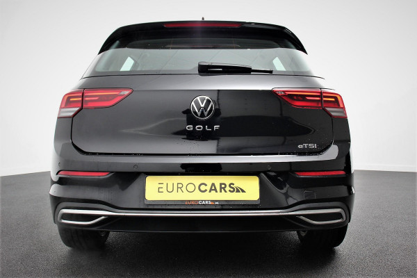 Volkswagen Golf 1.5 eTSI 150pk DSG Style Navigatie Climate Control Led Adaptieve Cruise Control Led Digitale Cockpit Extra getint glas Apple Carplay/ Android Auto