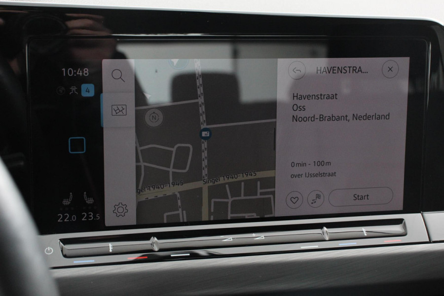 Volkswagen Golf 1.5 eTSI 150pk DSG Style Navigatie Climate Control Led Adaptieve Cruise Control Led Digitale Cockpit Extra getint glas Apple Carplay/ Android Auto