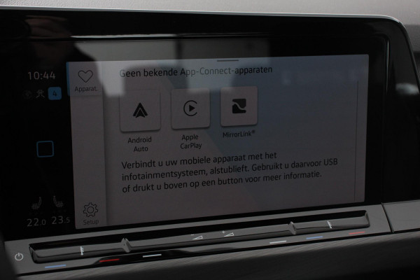 Volkswagen Golf 1.5 eTSI 150pk DSG Style Navigatie Climate Control Led Adaptieve Cruise Control Led Digitale Cockpit Extra getint glas Apple Carplay/ Android Auto