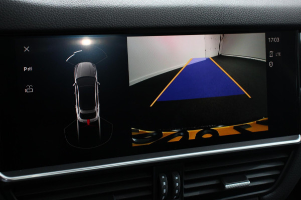 Porsche Cayenne Coupé 3.0 E-Hybrid 462pk Platinum Edition DEMO! Luchtvering Leder Panoramadak Camera Navigatie Elektrisch bedienbare achterklep Apple Carplay/ Android Auto Sfeerverlichting Cruise control