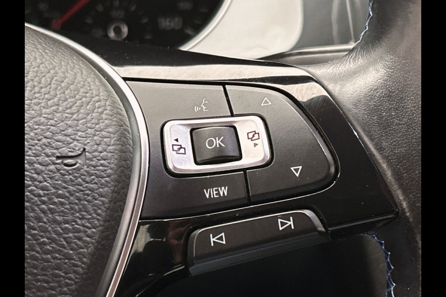 Volkswagen e-Golf E-Golf | Origineel NL | Dealeronderhouden | Climate/Control | Carplay | PDC | Adaptieve Cruise/Control |