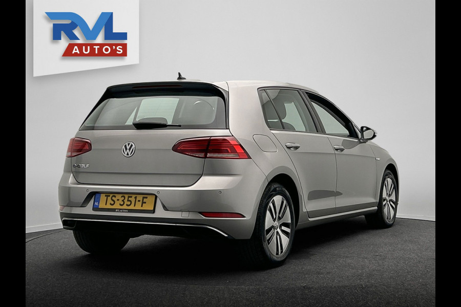 Volkswagen e-Golf E-Golf | Origineel NL | Dealeronderhouden | Climate/Control | Carplay | PDC | Adaptieve Cruise/Control |
