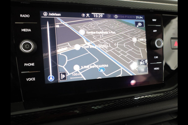 Volkswagen Polo 1.0 TSI Life 95 pk | Navigatie | Parkeersensoren | Adaptieve cruise control | LED koplampen |
