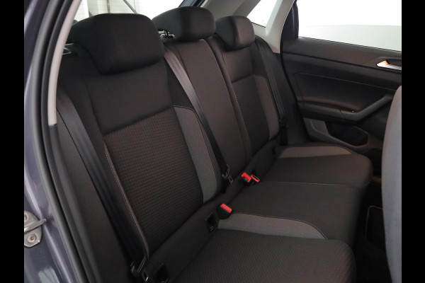 Volkswagen Polo 1.0 TSI Life 95 pk | Navigatie | Parkeersensoren | Adaptieve cruise control | LED koplampen |