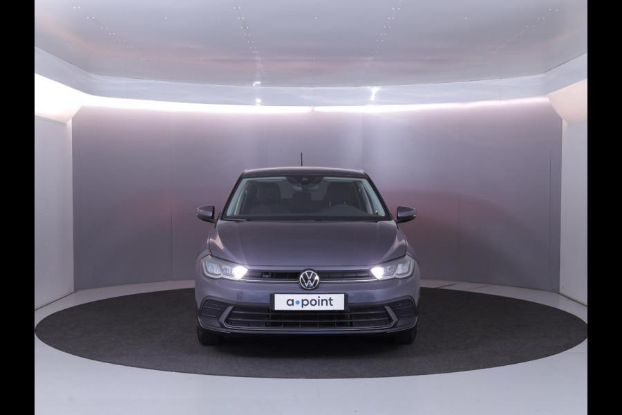 Volkswagen Polo 1.0 TSI Life 95 pk | Navigatie | Parkeersensoren | Adaptieve cruise control | LED koplampen |