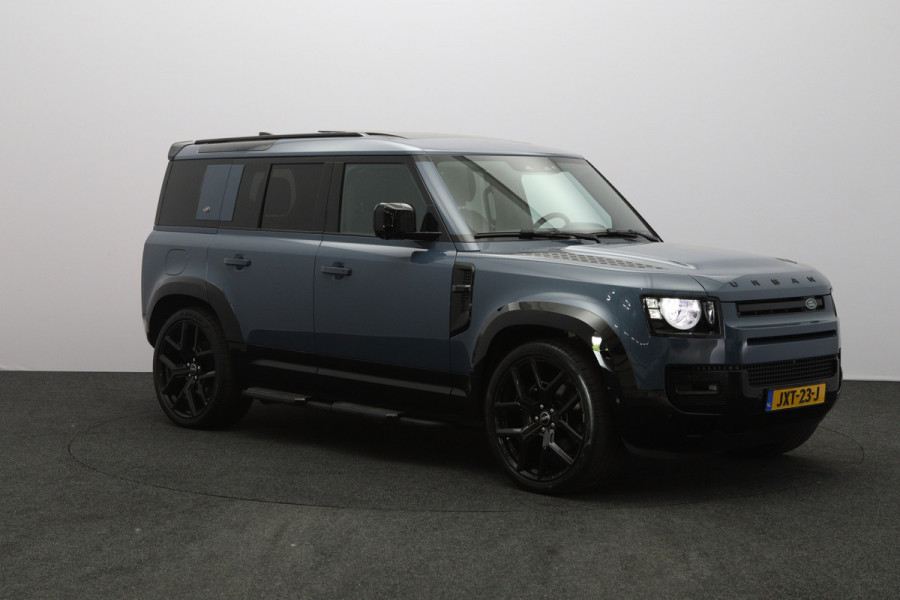 Land Rover Defender 110 2.0 P400e 110 6P. SE 404 PK PHEV, Urban Look, Panoramadak, Trekhaak, Leder