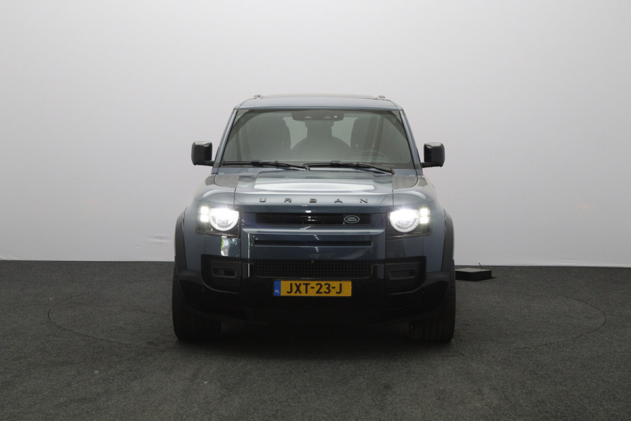 Land Rover Defender 110 2.0 P400e 110 6P. SE 404 PK PHEV, Urban Look, Panoramadak, Trekhaak, Leder