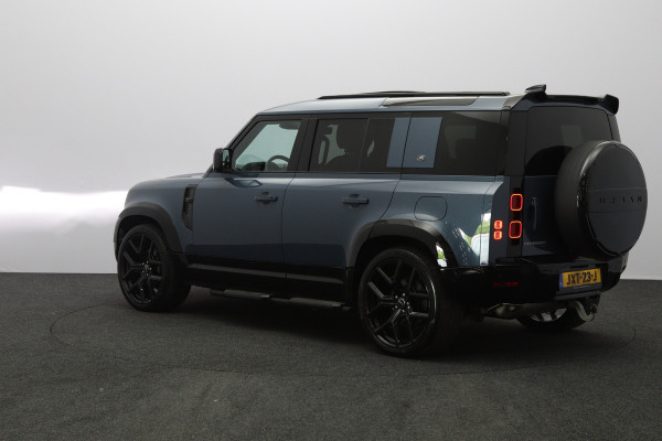 Land Rover Defender 110 2.0 P400e 110 6P. SE 404 PK PHEV, Urban Look, Panoramadak, Trekhaak, Leder