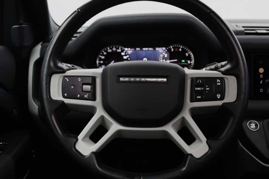 Land Rover Defender 110 2.0 P400e 110 6P. SE 404 PK PHEV, Urban Look, Panoramadak, Trekhaak, Leder