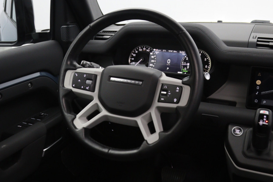 Land Rover Defender 110 2.0 P400e 110 6P. SE 404 PK PHEV, Urban Look, Panoramadak, Trekhaak, Leder