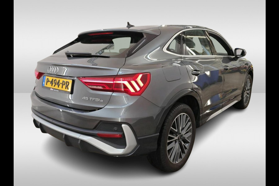 Audi Q3 Sportback 45 TFSI e Hybride S Edition / 1/2 Leder-Sport / Navigatie-multimedia / Airco-ecc./ Pdc./ A.klep electrisch / Apk 05-2028