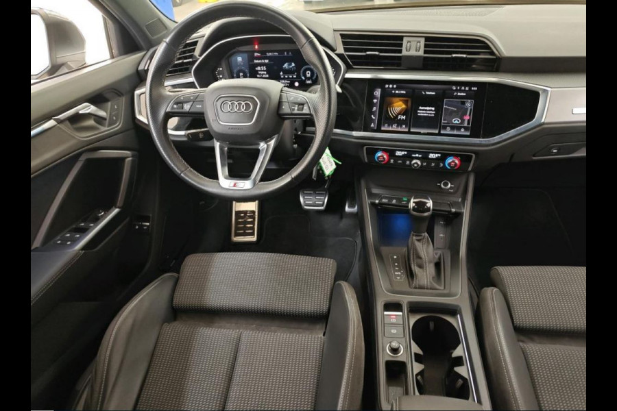 Audi Q3 Sportback 45 TFSI e Hybride S Edition / 1/2 Leder-Sport / Navigatie-multimedia / Airco-ecc./ Pdc./ A.klep electrisch / Apk 05-2028