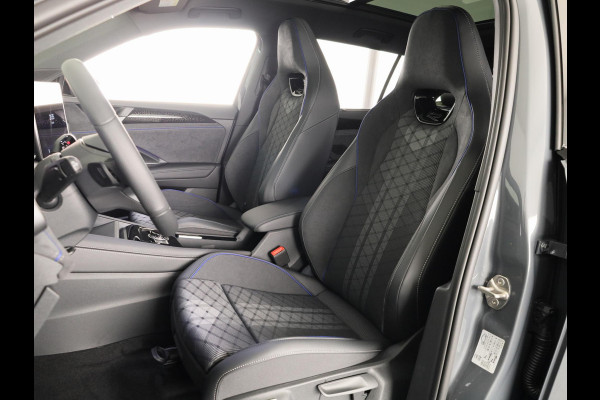 Volkswagen Tayron 1.5 eHybrid R-Line Edition 272 pk Automaat (DSG) |Verlengde garantie |  Navigatie | Panoramadak | Parkeersensoren (Park assist) | Achteruitrijcamera | Black Style pakket | R-Line |